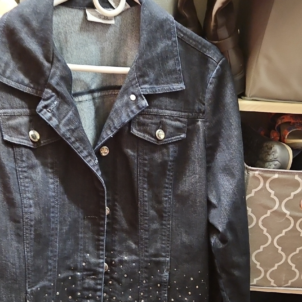 Chico's Black Jean Jacket Fitted Denim Style